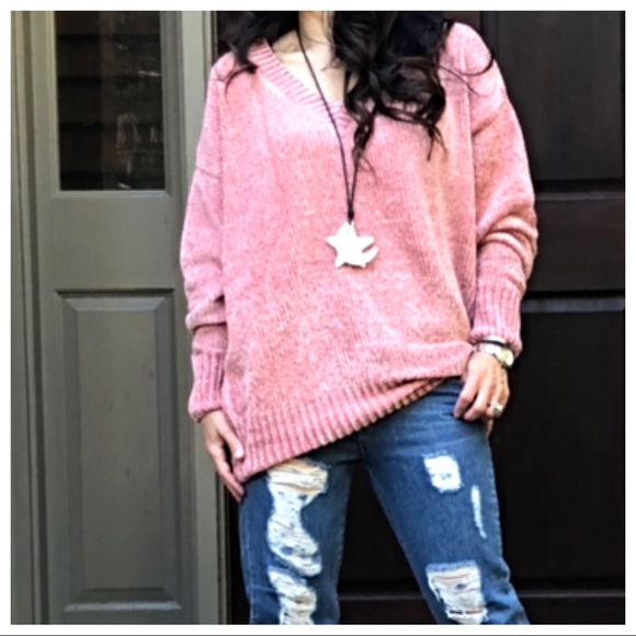 ✨LAST ONE ✨Oversized chenille V neck soft sweater - Picture 3 of 5